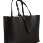 Burberry The Medium Reversible Tote in Haymarket Check and Leather 40496351
